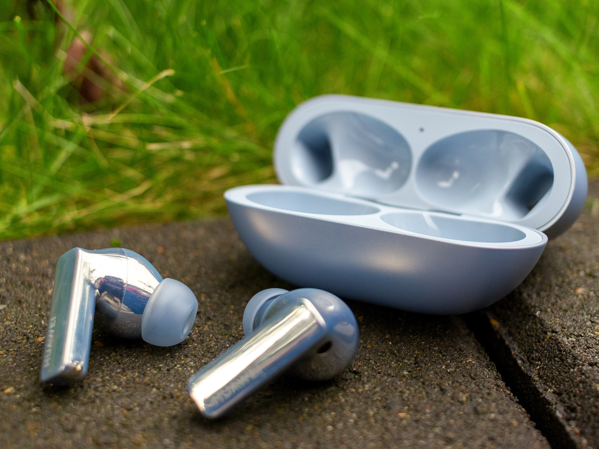  Samsung Galaxy Buds 2 Pro